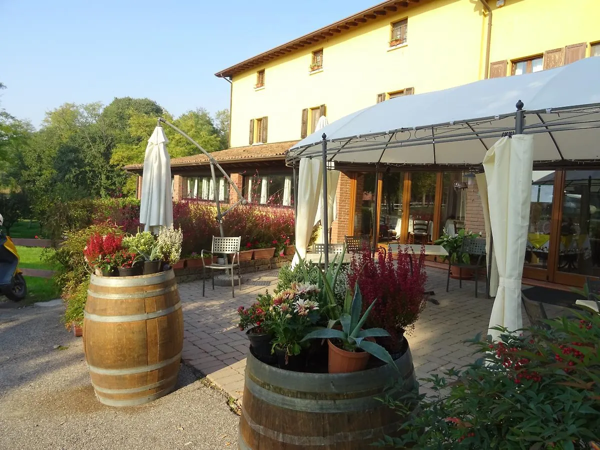 Campsite Agriturismo Cascina Le Volpi Solferino